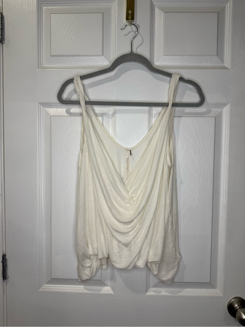 NWT Free People Bullseye Surplice Drape Tank Top Ivory Size Medium - Picture 2 of 9